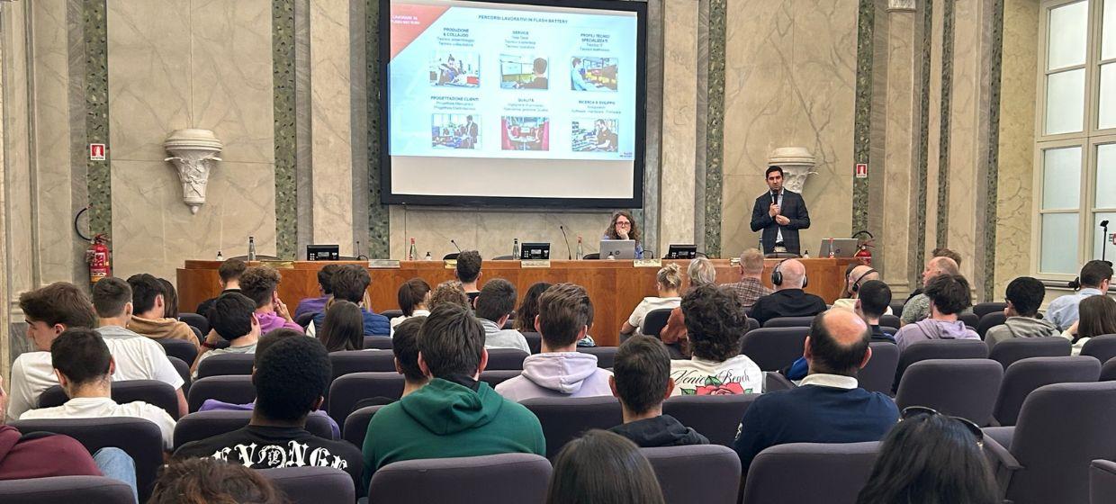 Marco Righi tra i relatori dell’evento di Cisita Parma “Mobilità elettrica: mercato attuale e sfide future” | Flash Battery