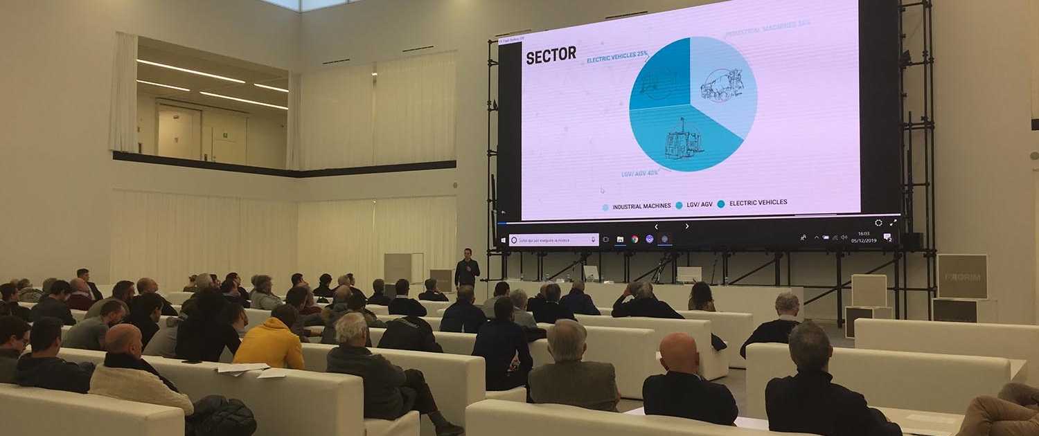 Flash Battery Seminario Veicoli Elettrici Florim segmenti mercato